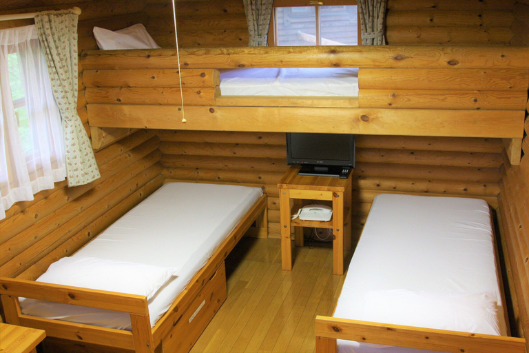 Bedroom 3, Shomarutoge Garden House, Hannō