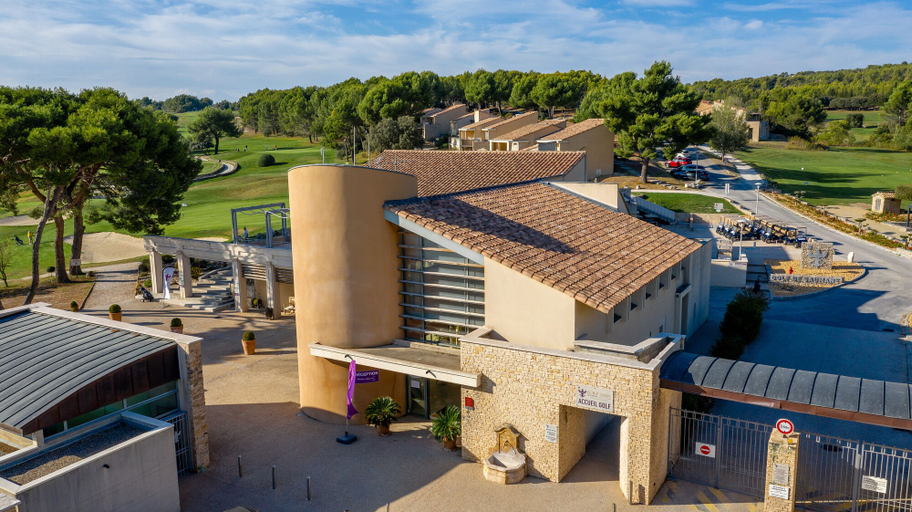 Exterior & Views 2, Madame Vacances Résidence Provence Country Club, Vaucluse