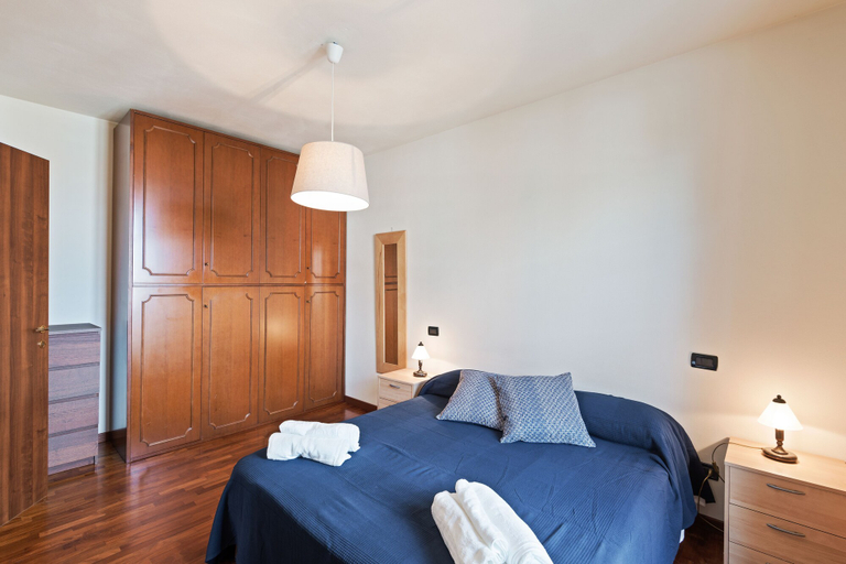 Room 2, Lucca - Via Viaccia 155, Lucca