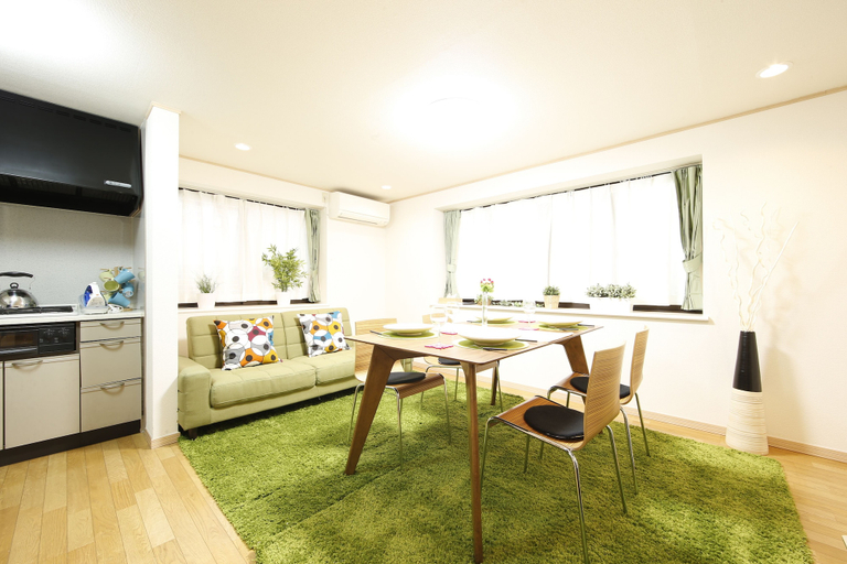 Others 3, 6beds Private Shibuya House, Meguro