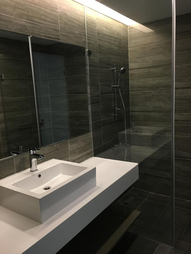 Bathroom 5, Palm Tree Hotel, Pingtung