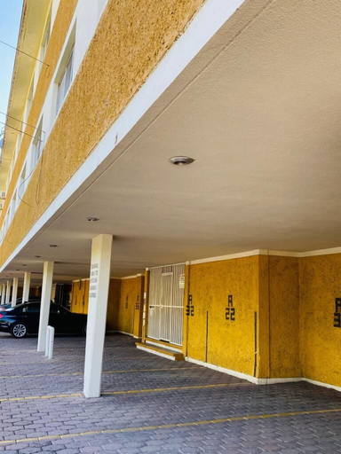 Others 4, Estancia Centrico, Wifi, Y Servicios Incluidos, Querétaro