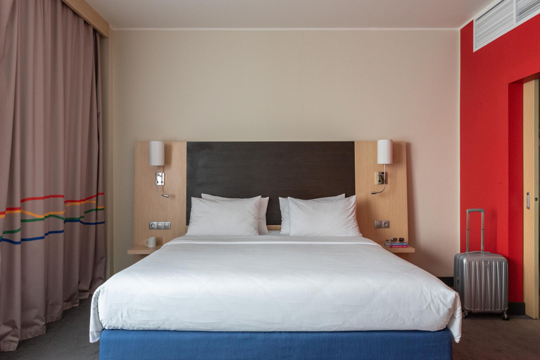 Bedroom 2, Cosmos Novosibirsk Hotel, Novosibirskiy rayon
