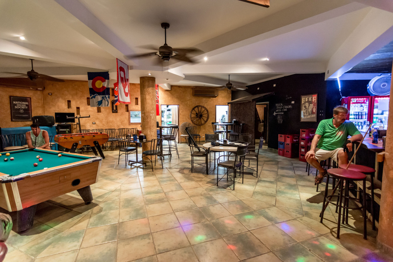 Food & Drinks 5, Villas Hermosa Heights, Carrillo