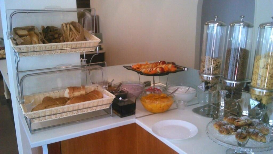Food & Drinks 5, SimOtel Ermis, Central Macedonia