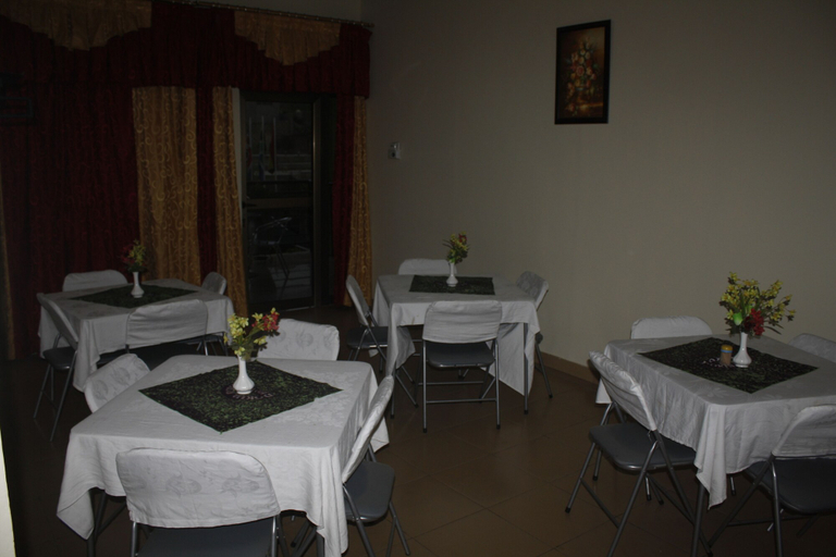 Food & Drinks 5, Dokua Royal Hotel, Ga East