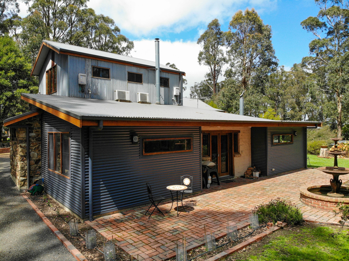 Exterior & Views 2, Karma Kinglake, Murrindindi - West