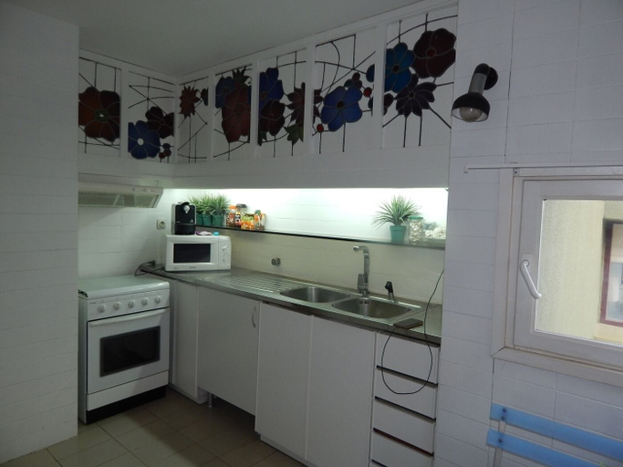 Others 4, Apartamento 1a linea de mar Capanema, Girona