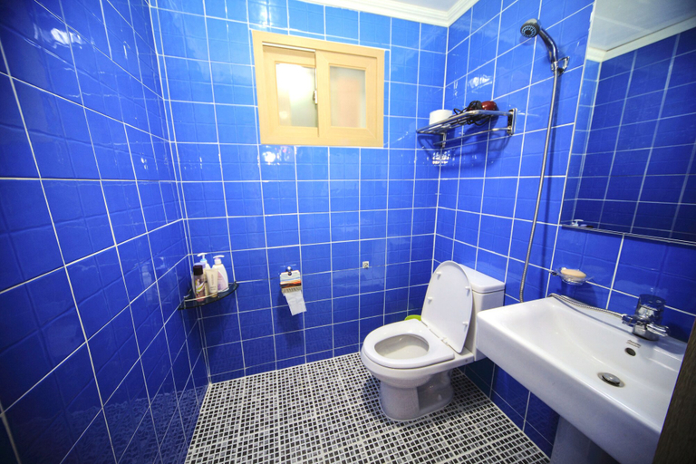 Bathroom 4, Homini Guesthouse - Hostel, Mapo