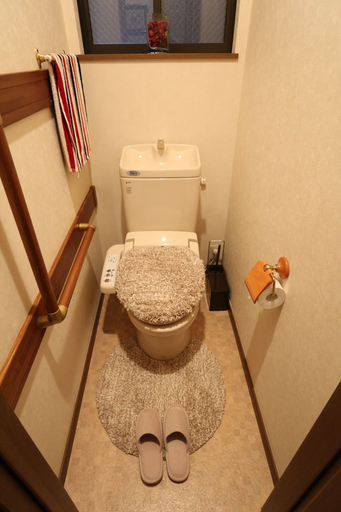 Bathroom 4, Tsuruhashi Guest House Tamatsu, Osaka