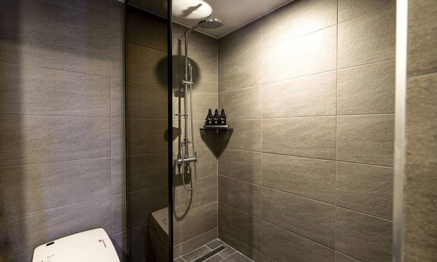 Bathroom 4, Namyangju Aone Hotel, Namyangju