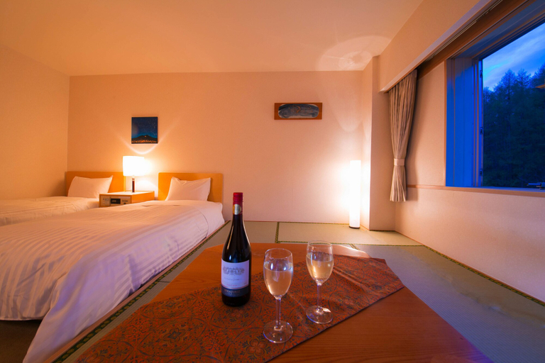 Bedroom 3, Ashibetsu Onsen Starlight Hotel, Ashibetsu