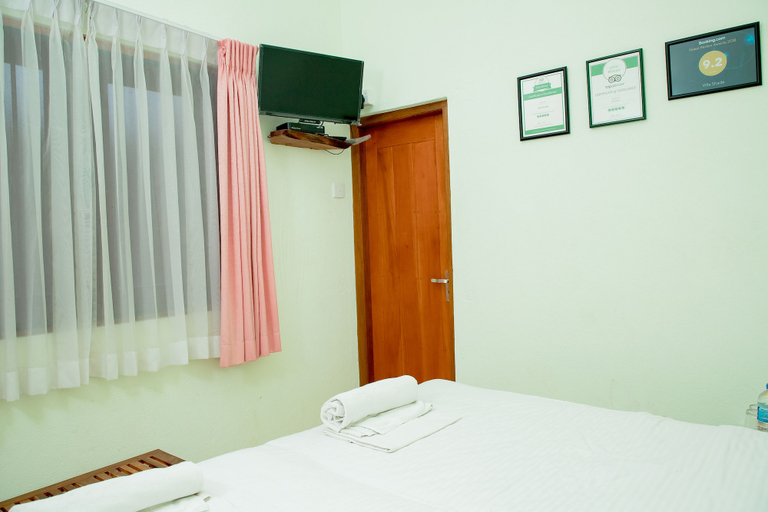 Bedroom 4, Villa Shade, Katana