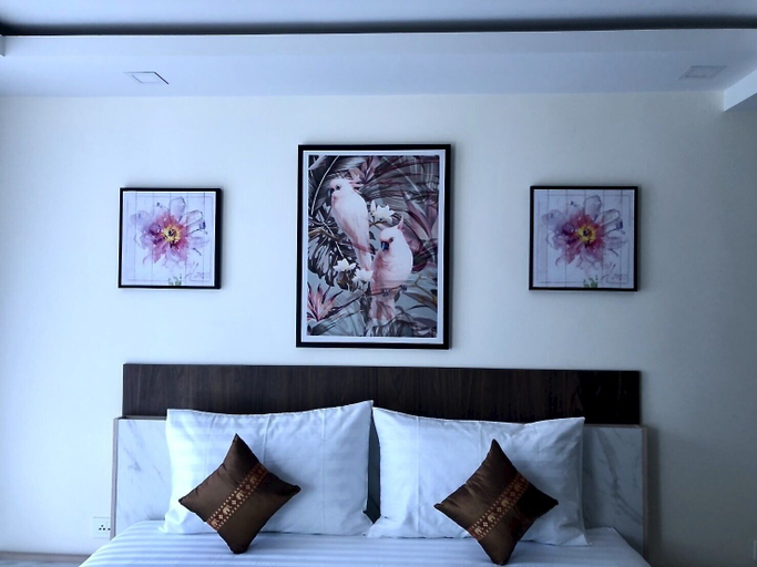 Bedroom 3, Luxury Apartments in Grand Avenue, Pattaya