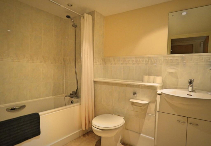 Bathroom 4, Harley Serviced Apartments - West Point, Sheffield