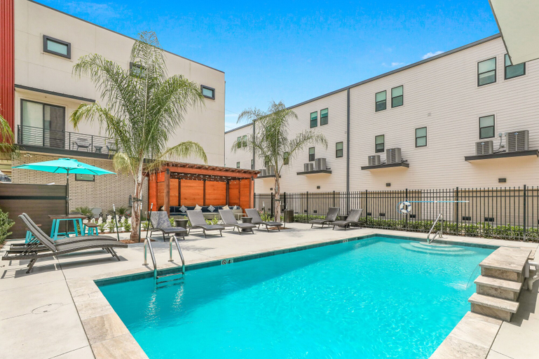 Sport & Beauty 5, Spacious 4BR 10 Min to French Quarter, Orleans