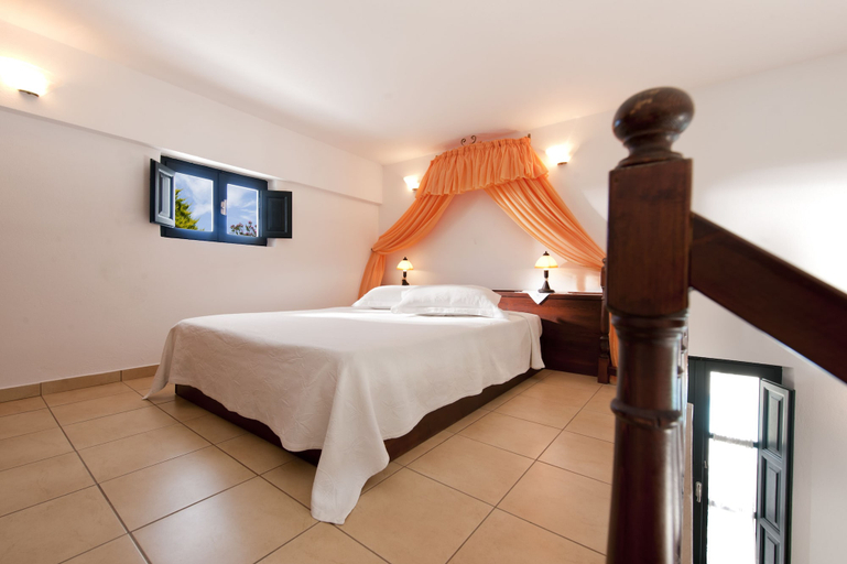 Bedroom 3, Anthonas Apartments, South Aegean