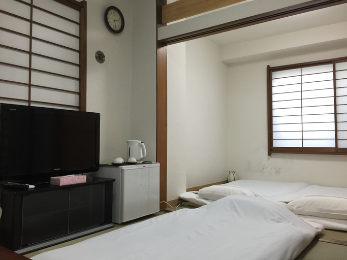 Bedroom 4, Shin-Okubo Sekitei Hotel, Shinjuku