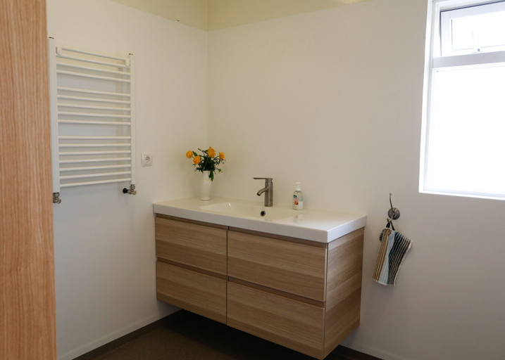 Bathroom 3, Syðra-Skörðugil Guesthouse, Sveitarfélagið Skagafjörður