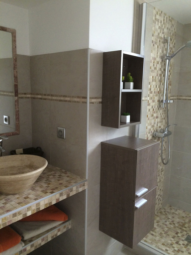 Bathroom 3, Résidence du Tadorne, Bouches-du-Rhône