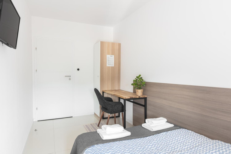 Bedroom 3, B&B Sport Rooms, Warsaw