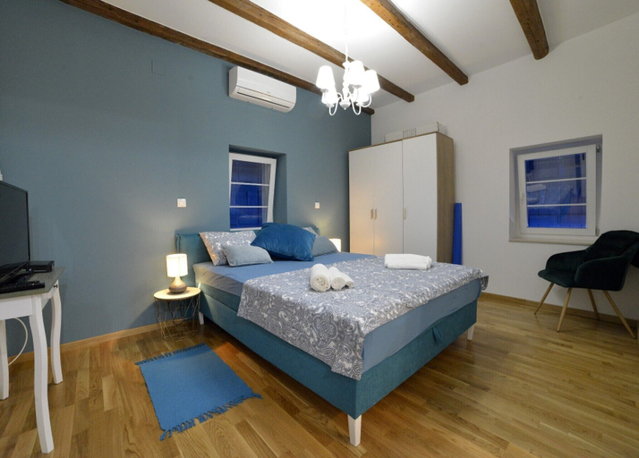 Bedroom 3, Holiday house Casa di Pietra, Dobrinj