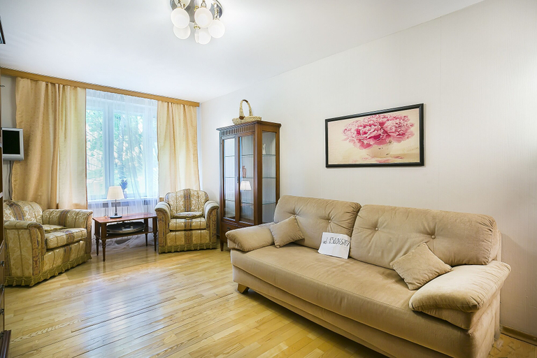 Others 5, Apartment on Tryokhgorny Val 3, Katav-Ivanovskiy rayon