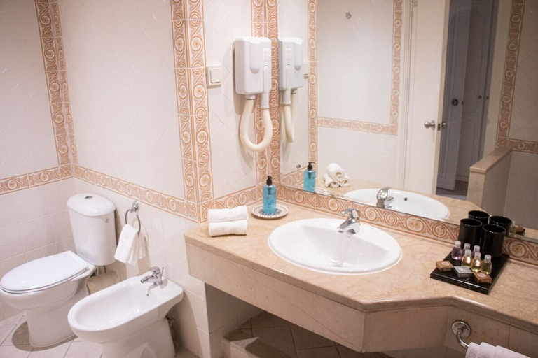 Bathroom 4, Cap Bon Kélibia Beach Hôtel&Spa, Hammam Ghezaz