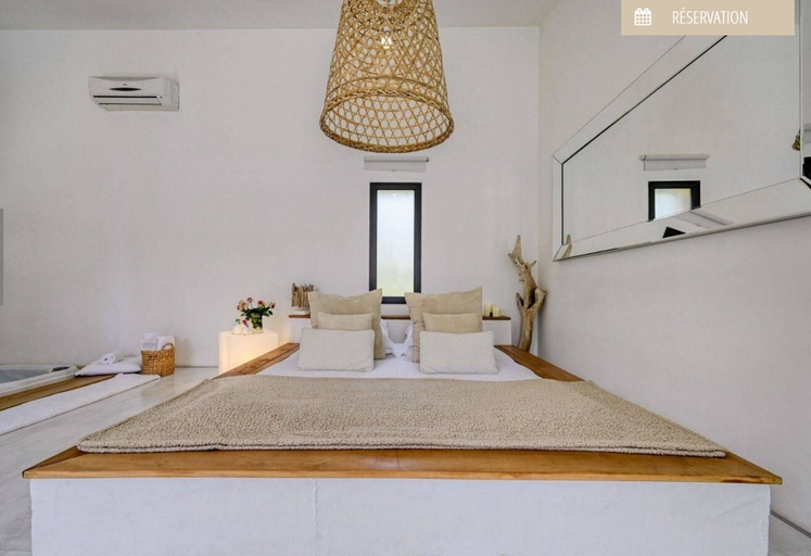 Bedroom 3, Mas Sainte Marie - Private Hot Tub Suites, Gard