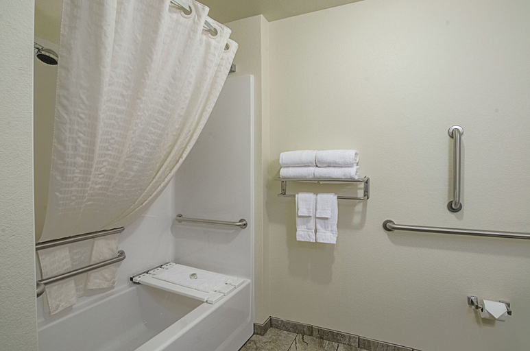 Bathroom 5, Cobblestone Inn & Suites - Barron, Barron