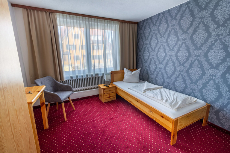Bedroom 2, Hotel Landgasthof Löwen Sulz, Feldkirch