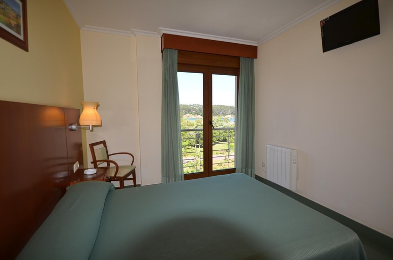 Bedroom 4, Hotel Maracaibo, Pontevedra