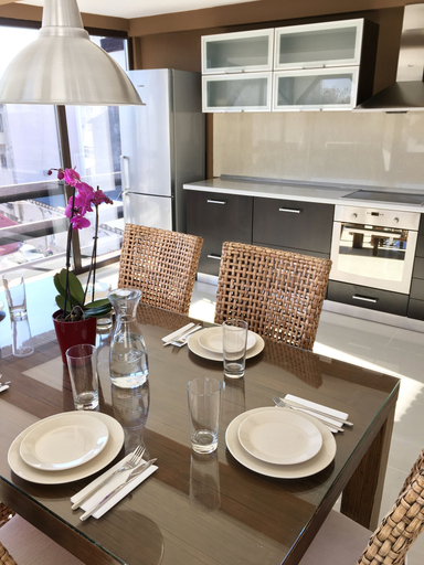 Others 5, Elysium Accommodation, Municipiul Bucuresti