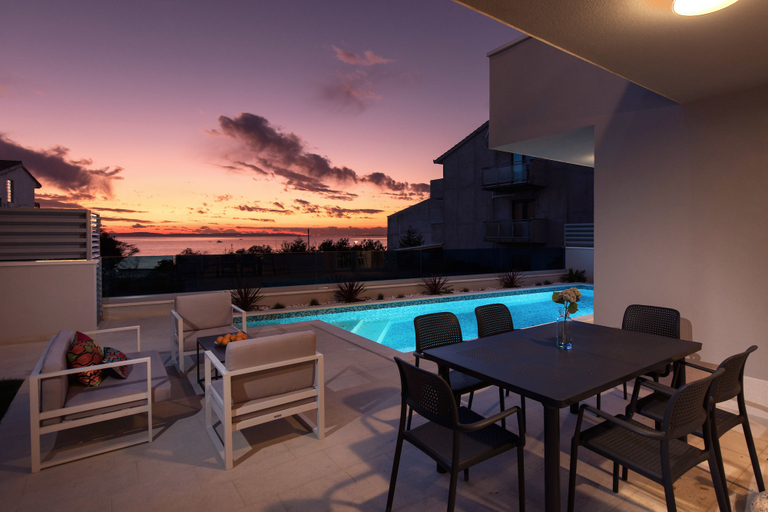 Sport & Beauty 2, Luxury Villa Karla, Podstrana