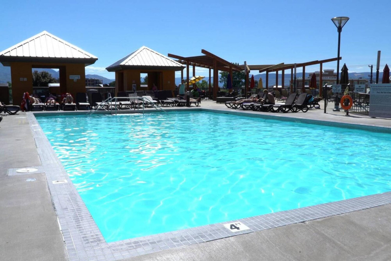 Sport & Beauty, Courtyard View at Playa #436, Central Okanagan