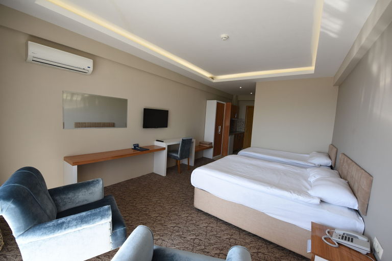 Bedroom 4, Hierapark Thermal & Spa Hotel, Akköy