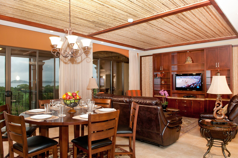 Food & Drinks 5, Reserva Conchal Resort - Jobo Complex, Santa Cruz