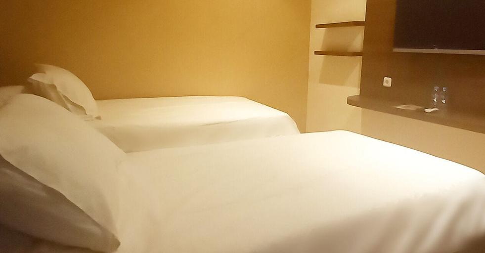Bedroom 5, Hotel Aruni Ancol, Jakarta Utara