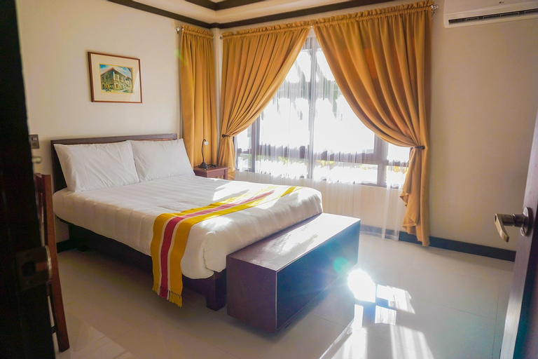 Bedroom 2, Veranda Suites and Restaurant, Paoay Lake