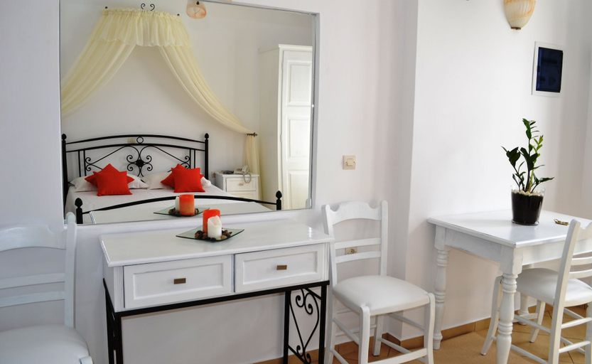 Bedroom 4, Anthonas Apartments, South Aegean