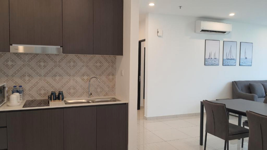 Dining Room 7