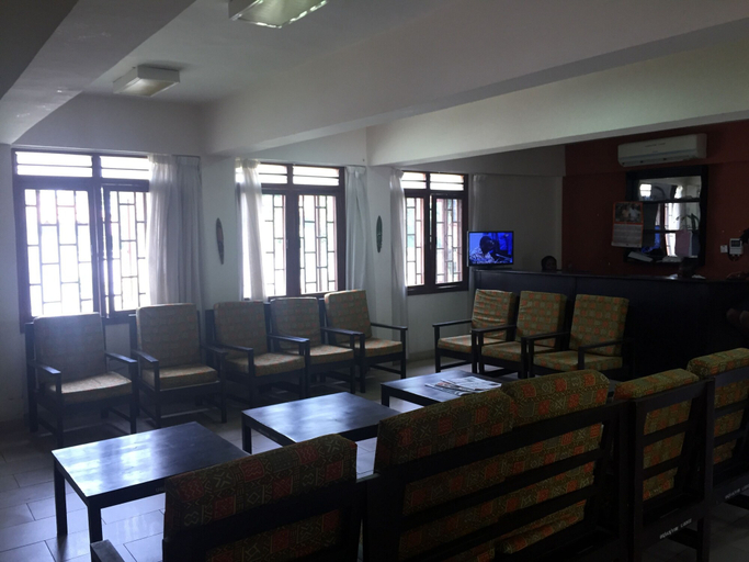 Food & Drinks 5, Yiri Lodge, Accra
