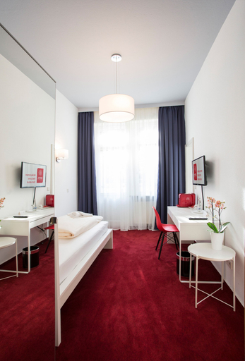 Bedroom 3, Hotel Mille Stelle City, Heidelberg