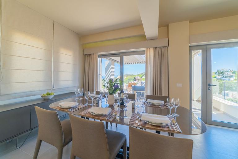 Food & Drinks 5, Villa Grande Crete, Crete