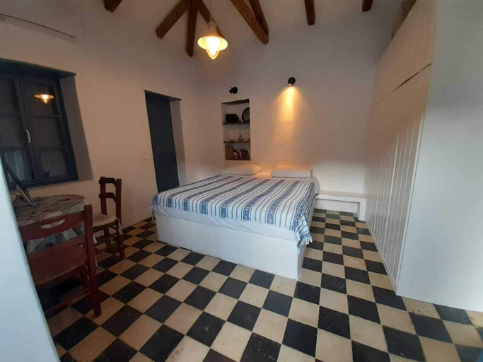 Bedroom 3, Diamoni Afroditi, Attica