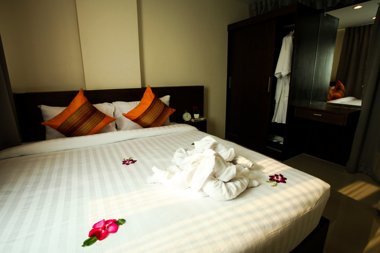 Bedroom 2, Patt Serviced Apartments, Muang Chon Buri