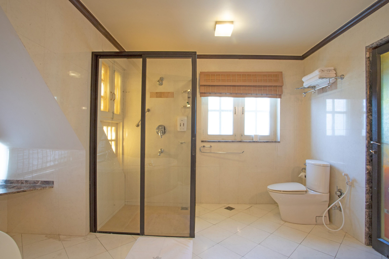 Bathroom 4, Meraki Wellness Retreat, Bagmati