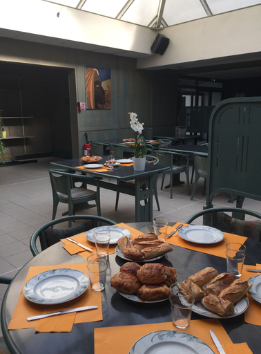 Food & Drinks 5, Hotel Restaurant De La Mare, Oise