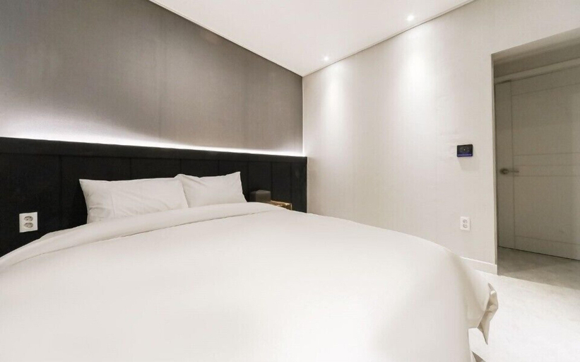 Bedroom 2, Vallas Hotel & Guest house, Pohang
