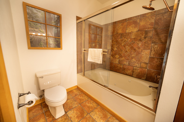Bathroom 3, Cabins at Grand Mountain, Taney